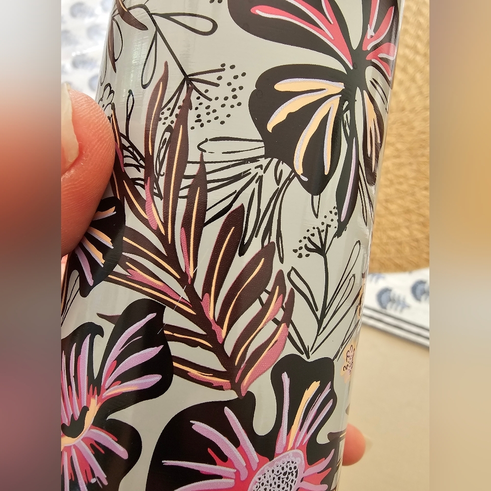 GUC Vera Bradley Stainless Steel Water Bottle Sun Washed Tropical Gray Flowers - Picture 6 of 13